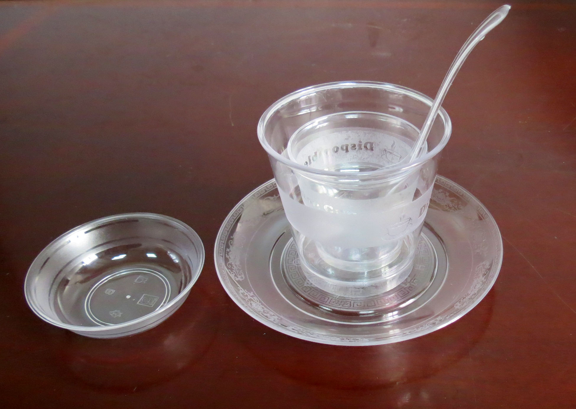 一次性水晶餐具